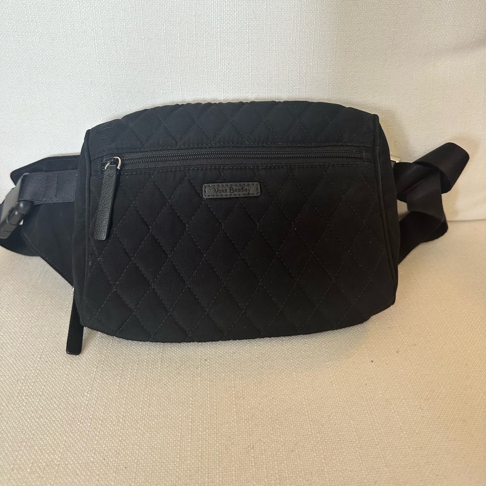 VERA BRADLEY Quilted Black Belt Bag WITH ADJUSTABLE STRAP
